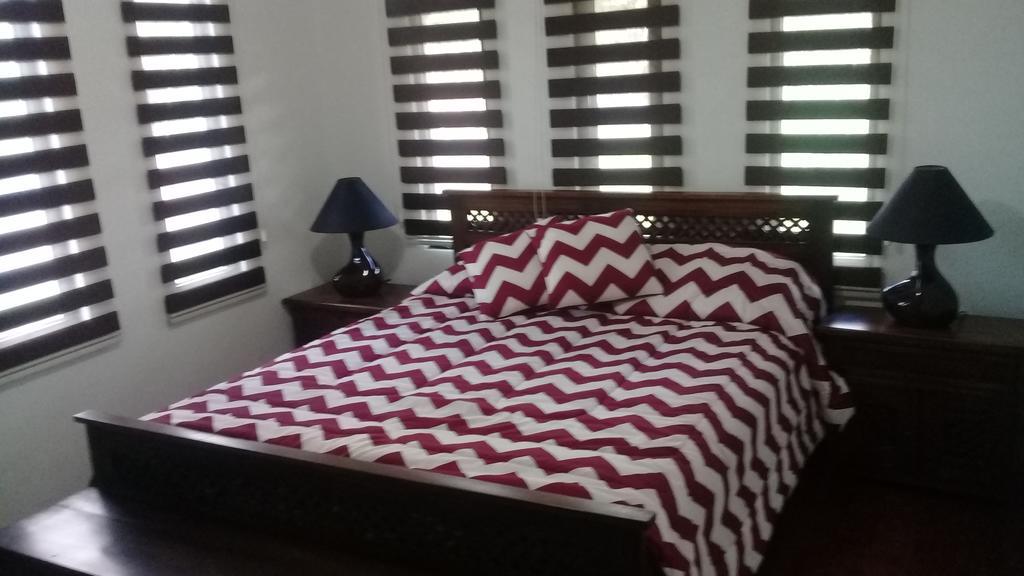 Hosteria Quinta Emilia Кито Экстерьер фото